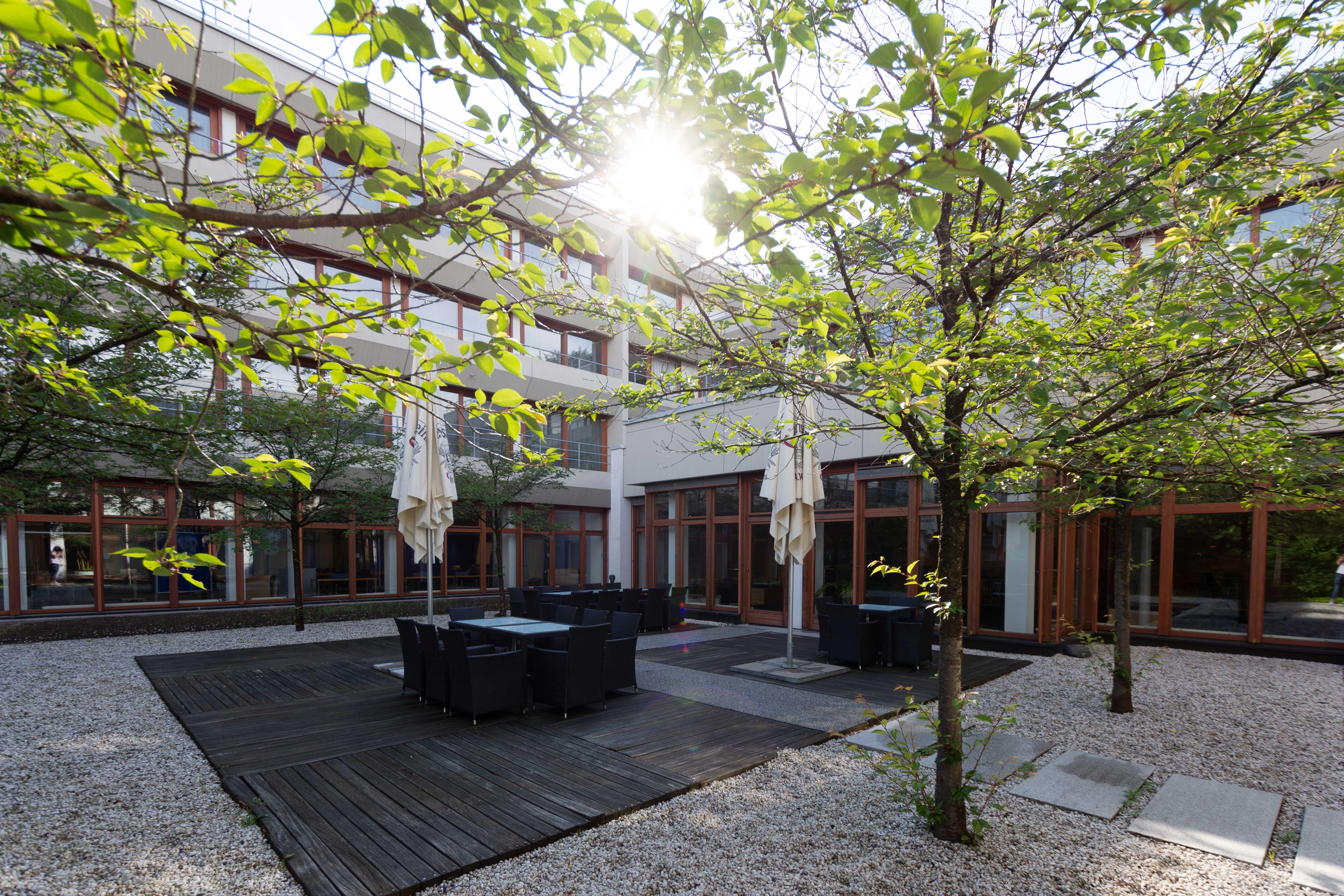 Hotel Bold Campus Königstein im Taunus Exterior foto